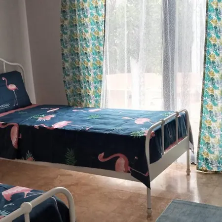 3+1 Mustakil Havuzlu Villa